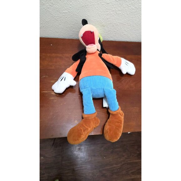 Disney Scentsy Buddy Goofy Plush 16" Stuffed Toy With Scent Pak Pocket - Picture 3 of 7